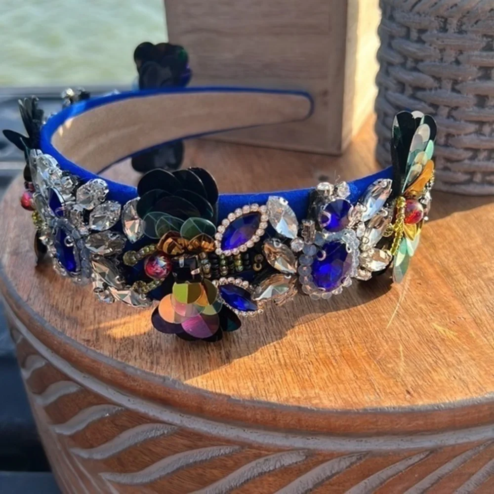 Rhinestone Tiara Headband - Picture 4 of 8